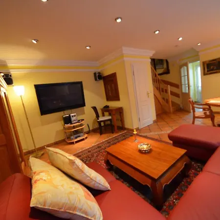 Holiday home Lotsenhaus-in-gross-zicker-halbinsel-moenchgut Gross Zicker